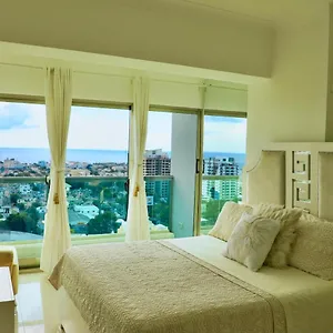 Apartment Luxury Apart With Sea View, Spa, Cine, Pool ,, Santo Domingo